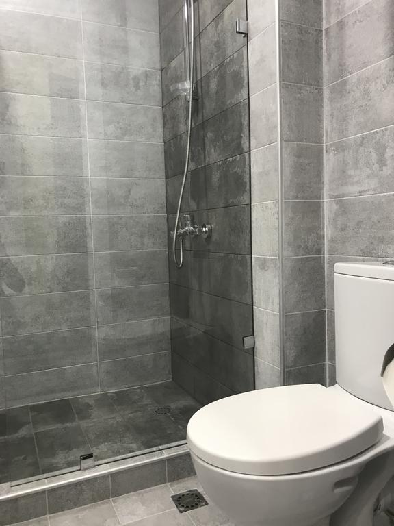 Selfie Appartement Batoemi Buitenkant foto